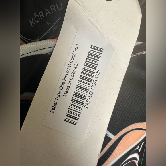 NWT🍒KORARU Zabel Tube One-Piece Coral Print🍒 - Picture 8 of 12